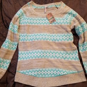 Nice winter sweater, New with tags